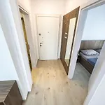 Appartamento Durres Coast Haven D17 *