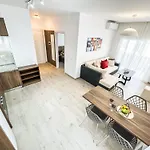 Durres Coast Haven D17 Daire *