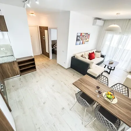 Durres Coast Haven D17 Apartment *