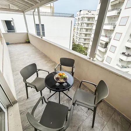 Durres Coast Haven D17 Apartment *
