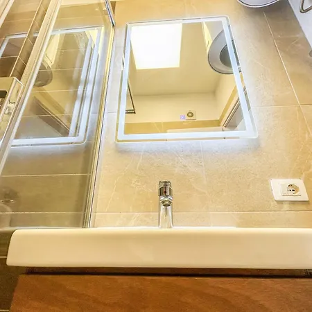 Durres Coast Haven D17 Apartment *