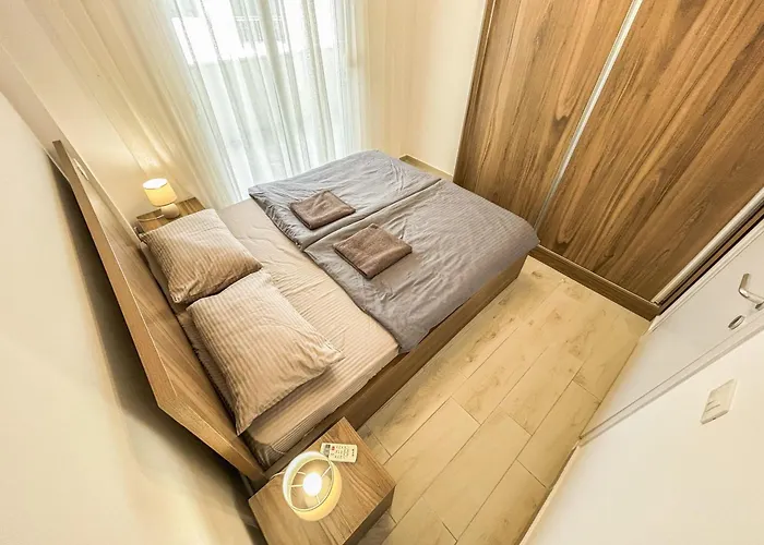 Durres Coast Haven D17 *